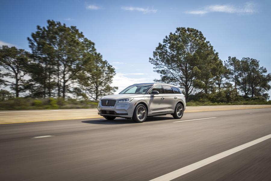  Lincoln Corsair Grand Touring 2020 года  (фото 3 из 22)